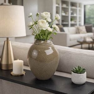 BROGANFORD BROWN VASE 11 (IN) 2