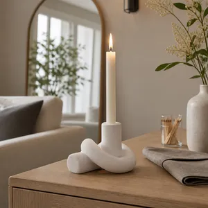 DUNCANCROSS WHITE CANDLE HOLDER 4 (IN) 12