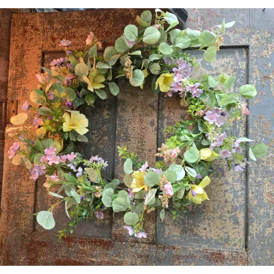 Buttercup Wildflowers Wreath 24in