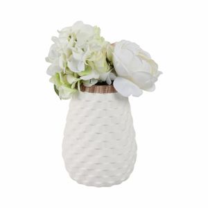 GORTONRUN WHITE VASE 9 (IN) 3