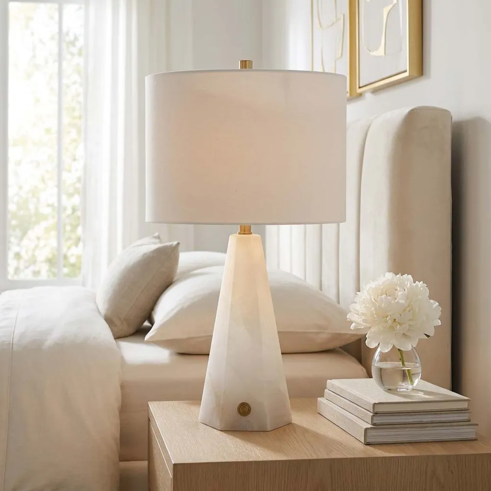 DENNINGSHAW WHITE LAMP 26 (IN)