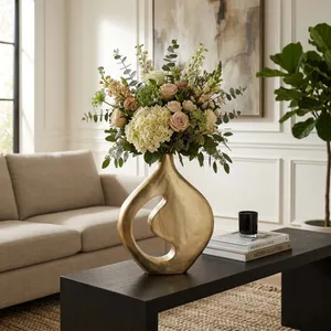 EDGARHAM GOLD VASE 17 (IN) 2