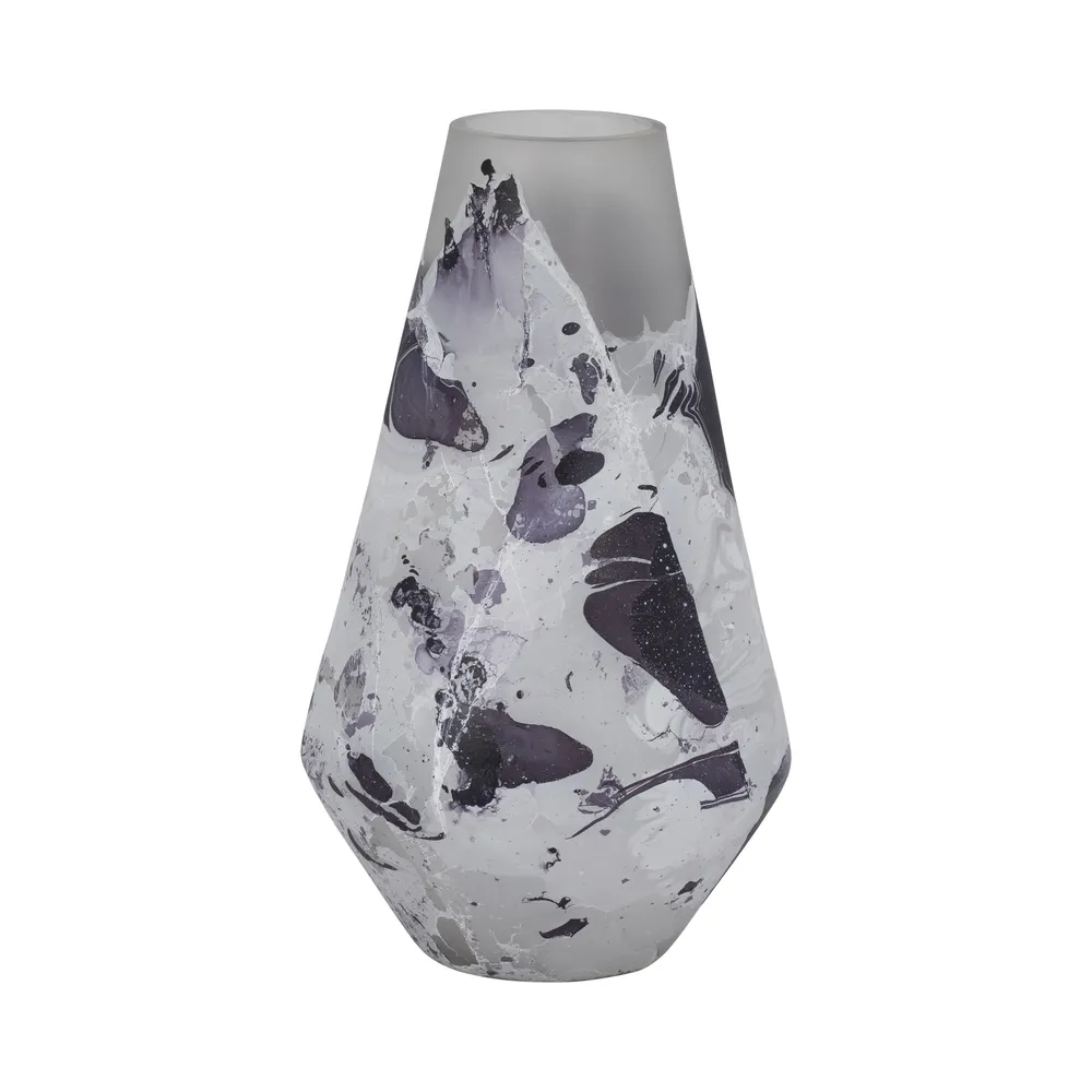 LEONASTONE WHITE GLASS VASE 11 (IN)