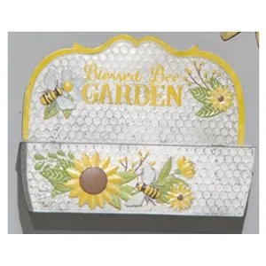 Bee Planter 19x15in 2