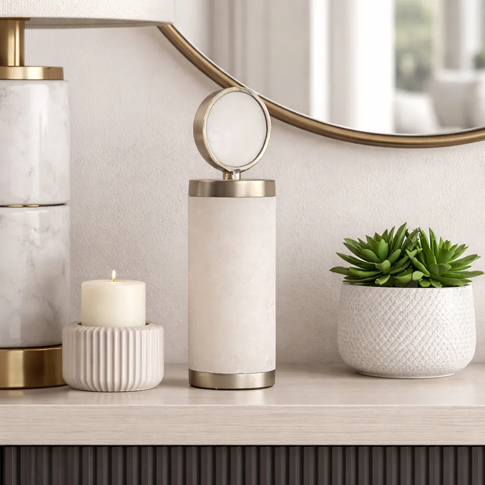 CHESTERWELL WHITE DECOR 10 (IN)