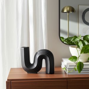 CER, 6" LOOPY VASE, BLACK 12