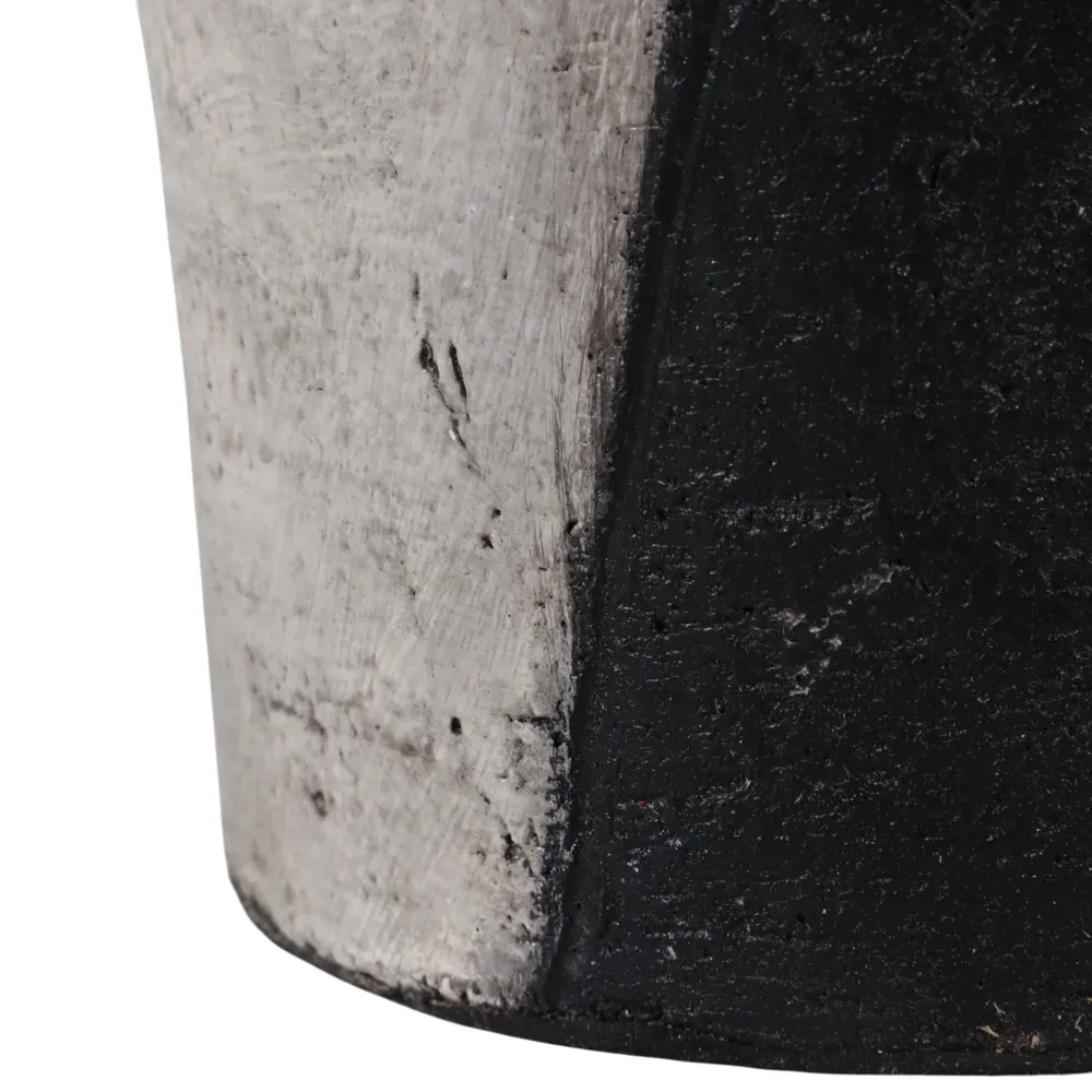 GRIFFINWELL WHITE VASE 18 (IN)