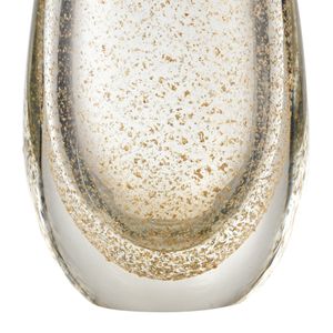 Sally Vase 4
