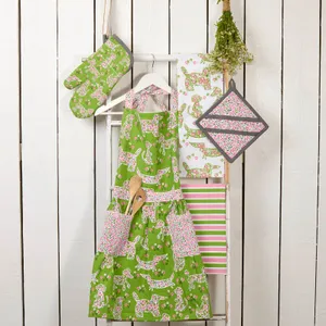 Petals & Paws Apron 4
