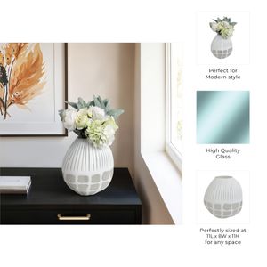 WOODSONWORTH WHITE GLASS VASE 11 (IN) 10