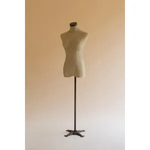 Floor Mannequin 1