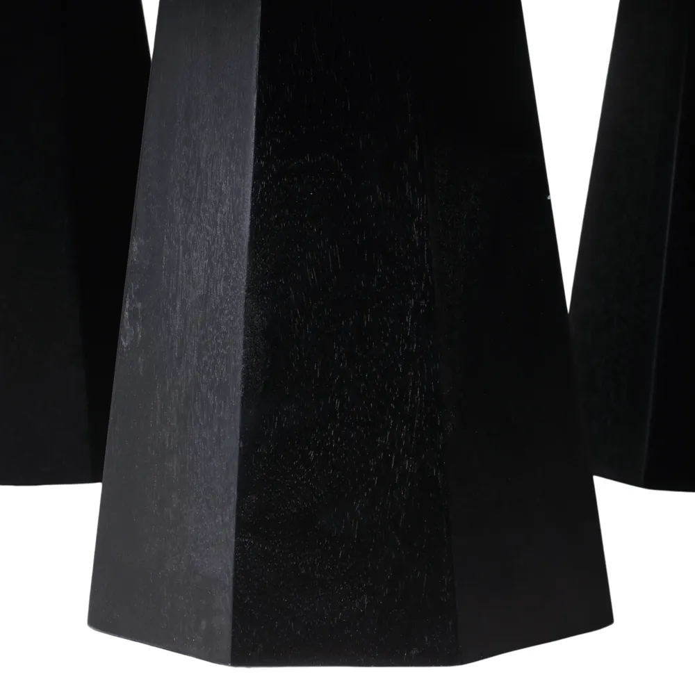 YATESMORE BLACK COFFEE TABLE 17 (IN)