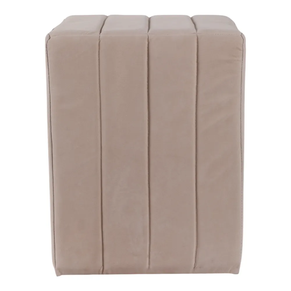 BRAECLIFF TAN OTTOMAN 19 (IN)