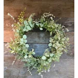 Soft Whisper 24in Wreath 2