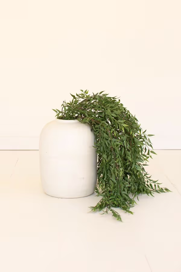 Artificial Green Leaves Spray