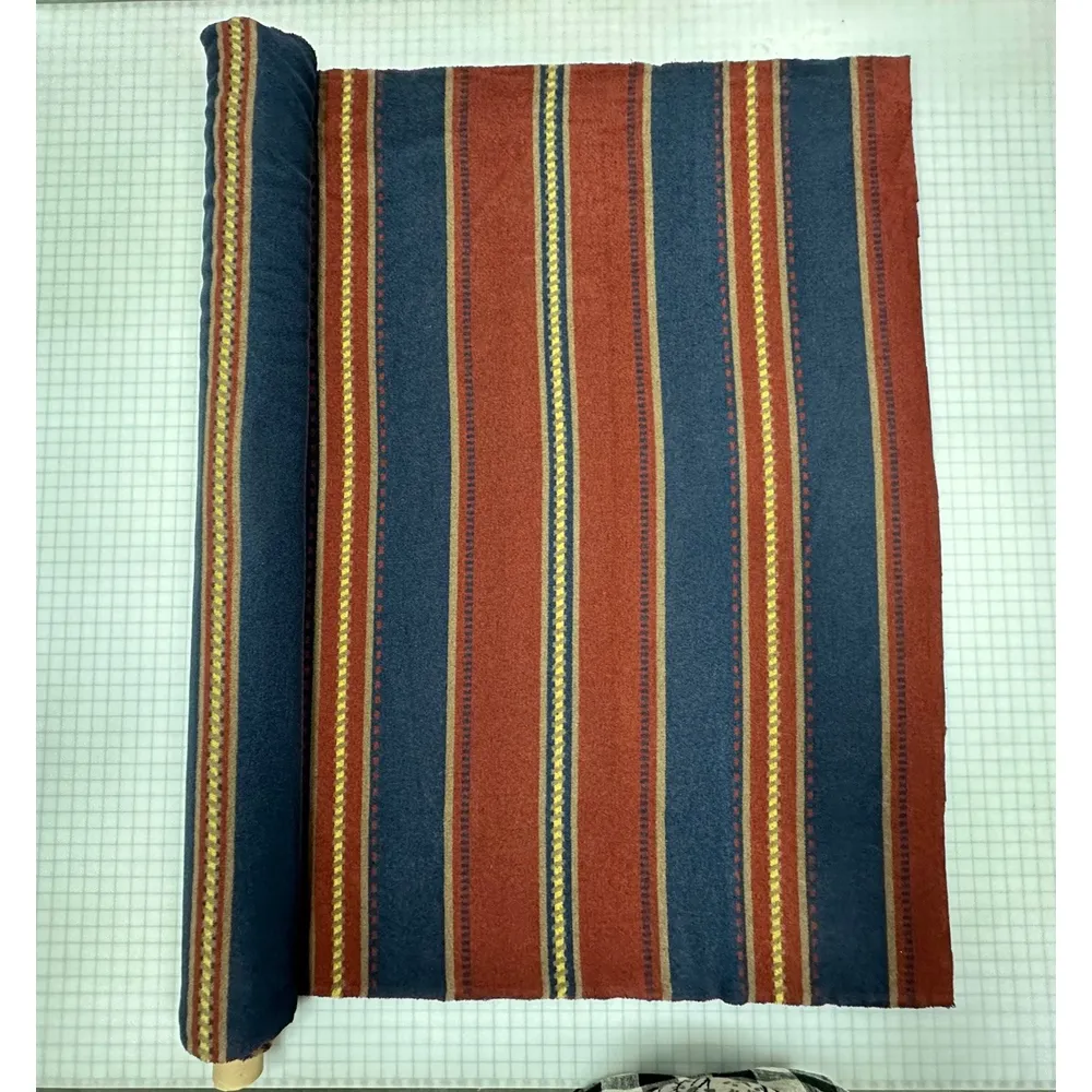 Lariat, Grade 30 - Fabric by the yard