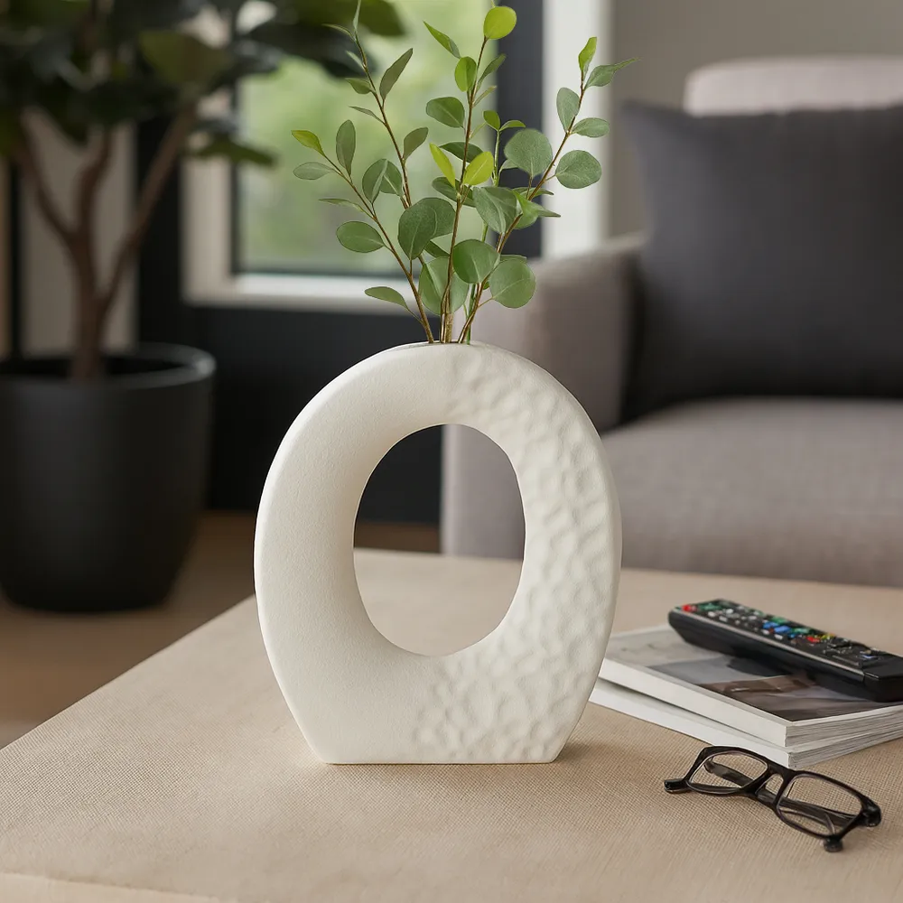DILLONVIEW WHITE VASE 10 (IN)