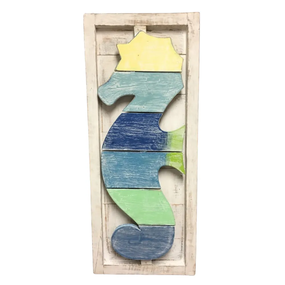28" FRAMED SLAT STYLE SEAHORSE