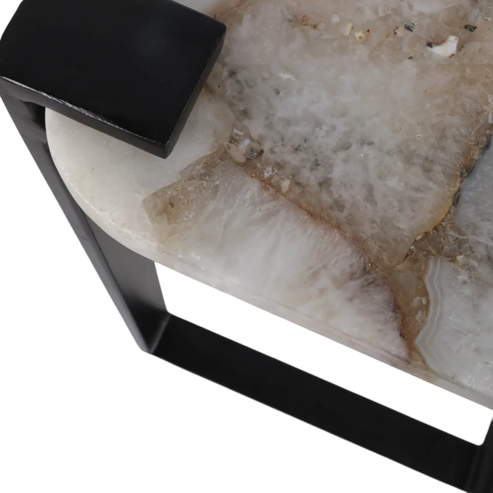 ARMONWIND WHITE TABLE 24 (IN)