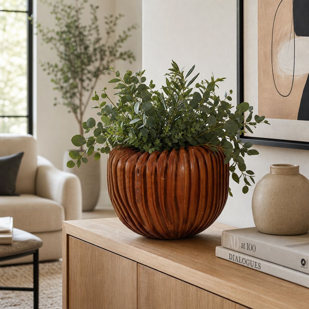 BYRONMOOR BROWN VASE 8 (IN)