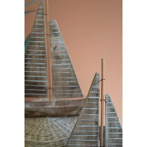 Set of 2 Rustic Recycled Wood Sailboats 2