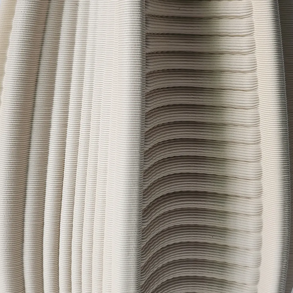 ENNISLAKE IVORY VASE 14 (IN)