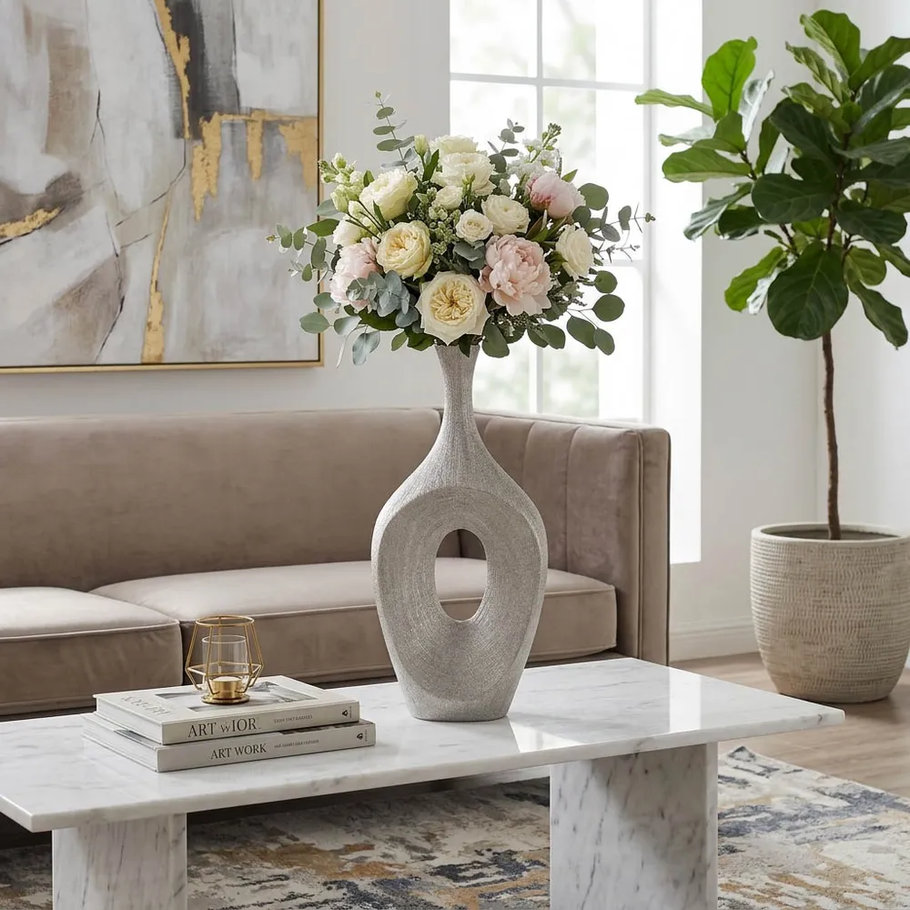 DUTTONRIDGE SILVER VASE 19 (IN)