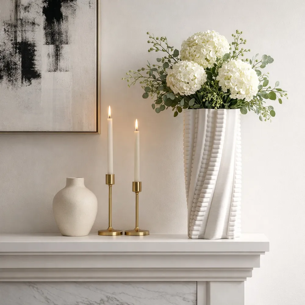 CALDERFIELD IVORY VASE 15 (IN)