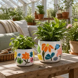 NICKGROVE SET OF 2 ORANGE PLANTER 7 (IN) 11
