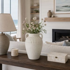WOODSONHAVEN WHITE VASE 13 (IN) 2