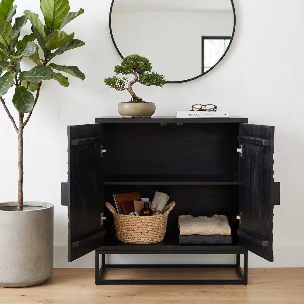 SYLVANSHAW BLACK CABINET 36 (IN)