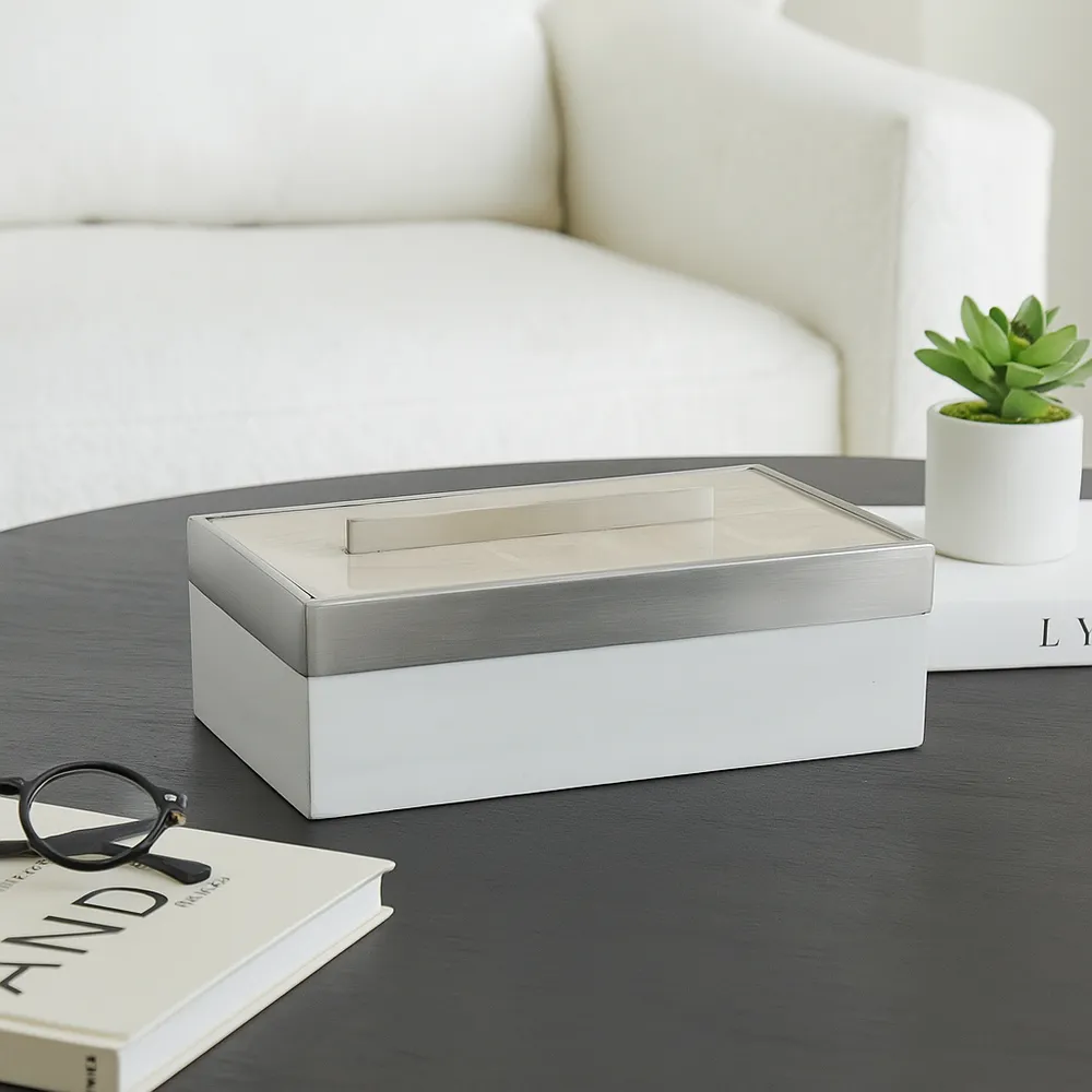 GRAYSONROSE WHITE BOX 7 (IN)