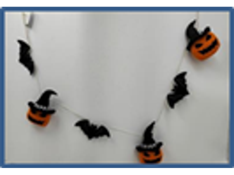 Bat & Pumpkin Garland 1