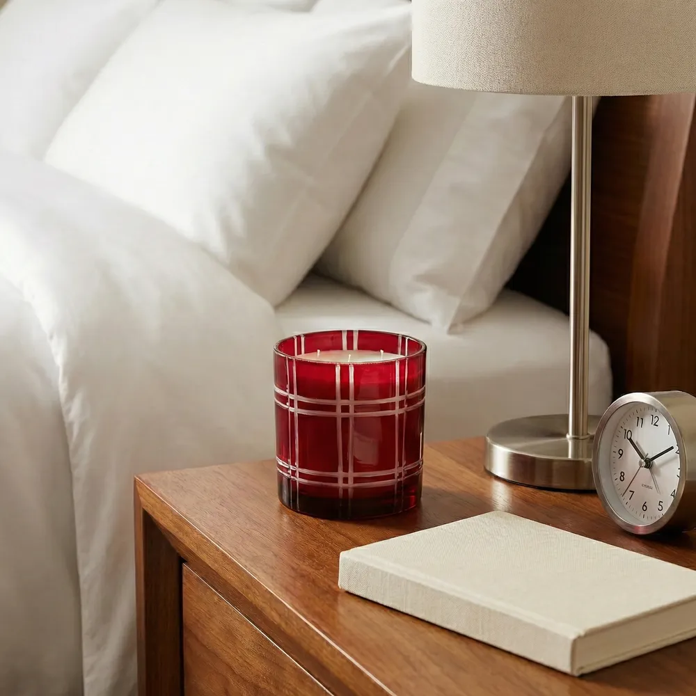 REGANWICK WARM VANILLA CANDLE 4 (IN)