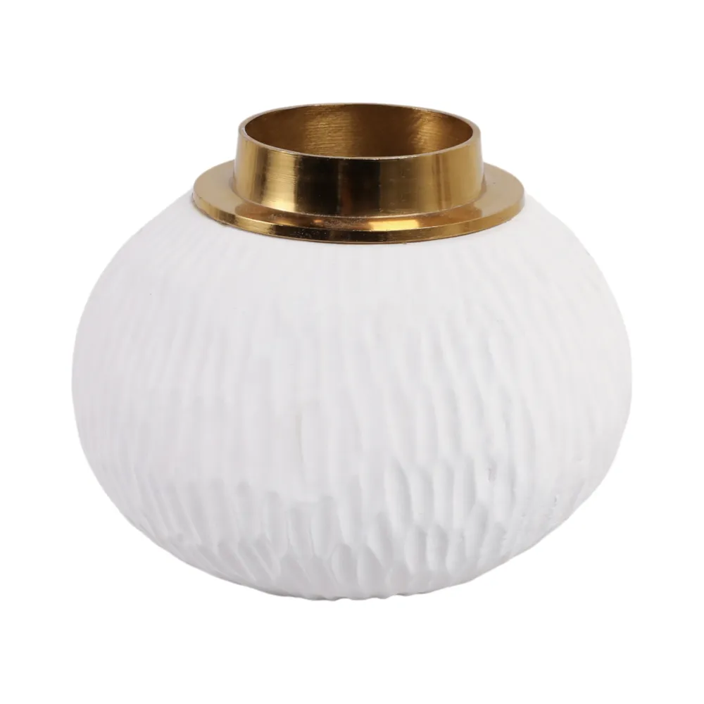 ADLERCREST WHITE VASE 6 (IN)