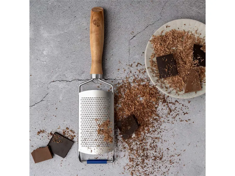 BERARD Cheese Grater, Coarse, Olivewood Handle 5
