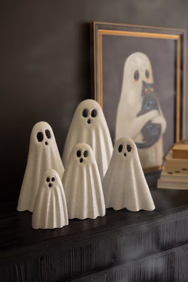 Set of 5 Metal Halloween Ghosts