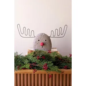 River Rock and Wire Reindeer 1