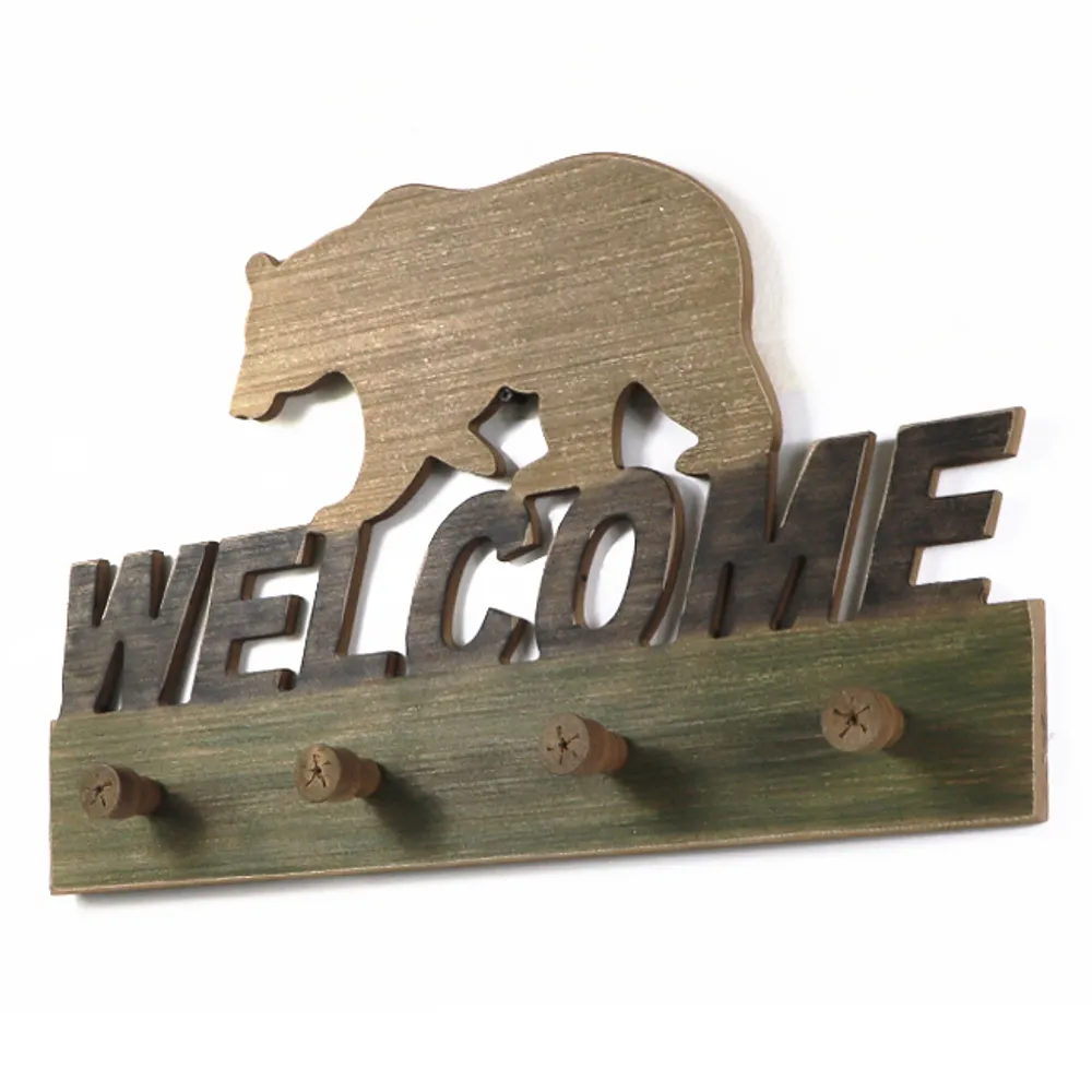 23-1/2" WELCOME BEAR PLAQUE WITH HOOKS