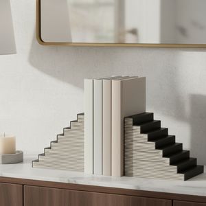 BERGENWIND SET OF 2 BLACK BOOKENDS 6 (IN) 11