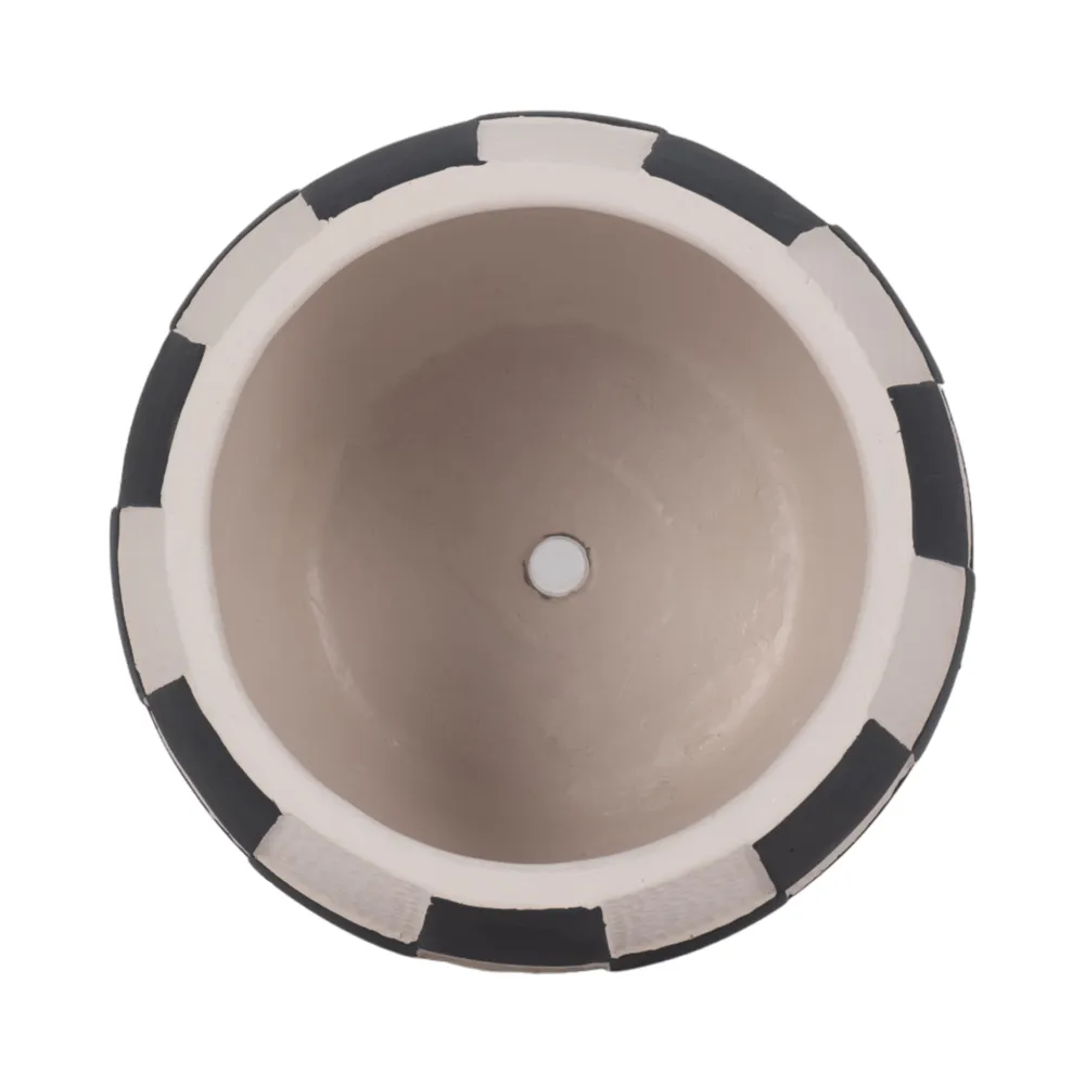 PAXTONSHAW BLACK PLANTER 5 (IN)