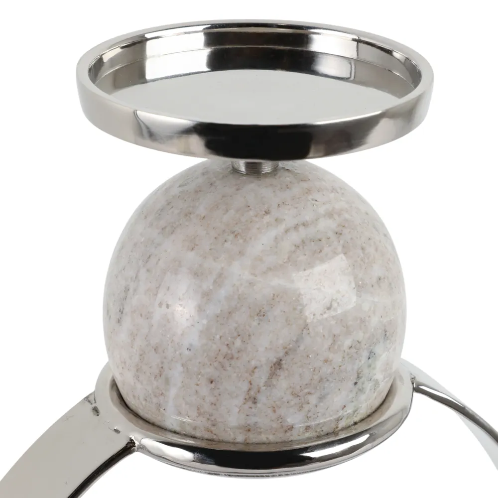 GRAYDONDALE SILVER CANDLE HOLDER 21 (IN)