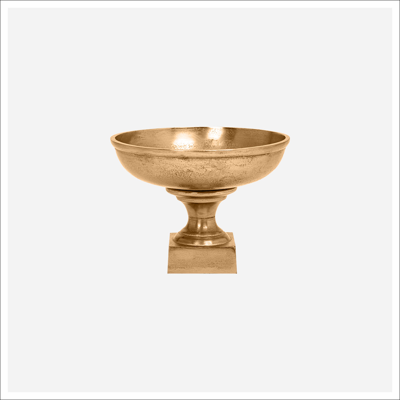 Valder Centerpiece