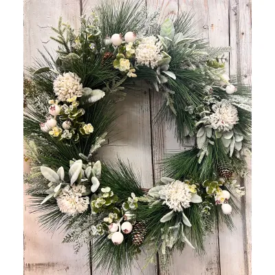 Winter Whisper Wreath
