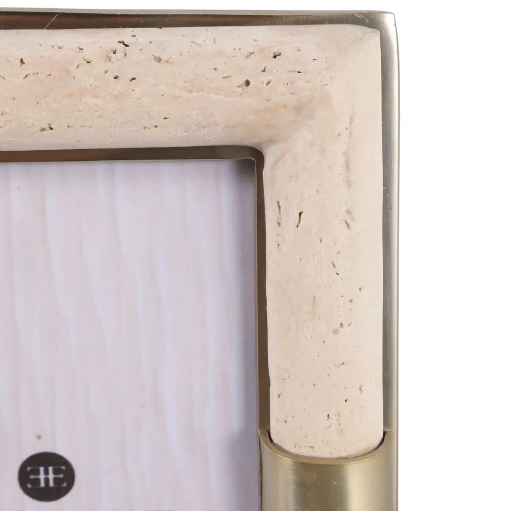 WESTONHAM IVORY FRAME 9 (IN)