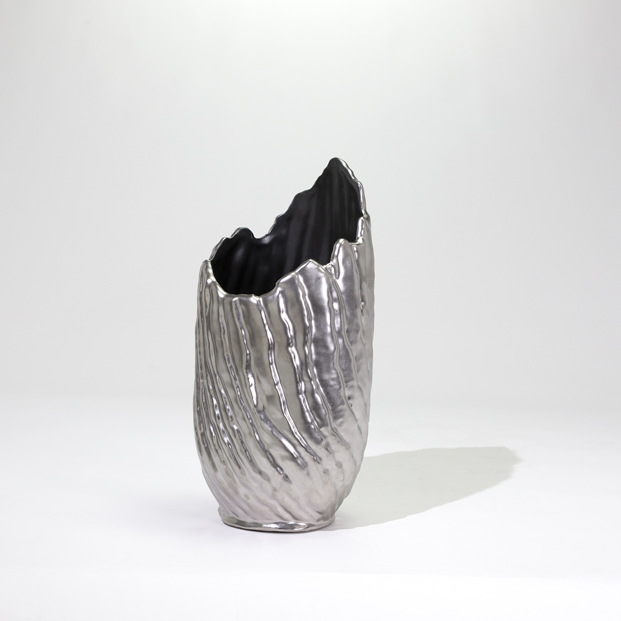 Graff Short Vase 2