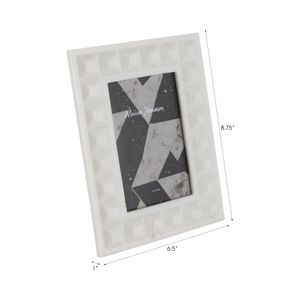 CASTONVALE WHITE FRAME 1 (IN) 8