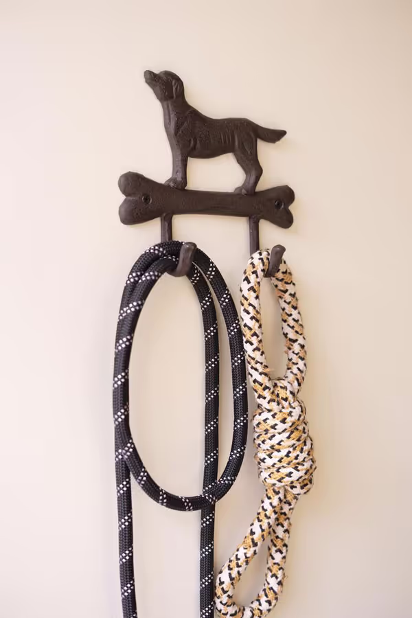 Cast Iron Dog with Bone Wall Hook