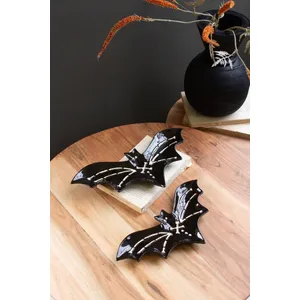 Set of 2 Nesting Ceramic Bat Serving Platters 5