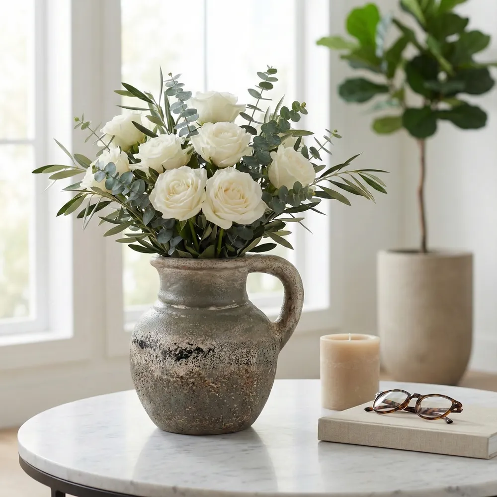 SHERMANGROVE IVORY VASE 9 (IN)
